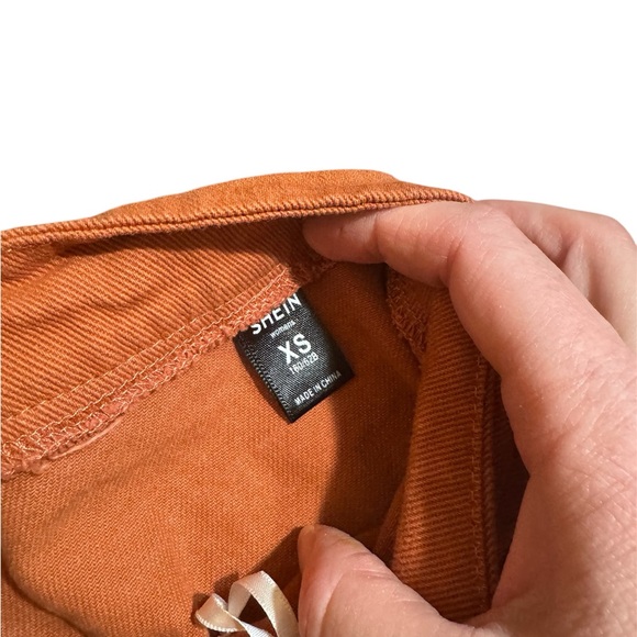 Shein mini skirt - Picture 4 of 4